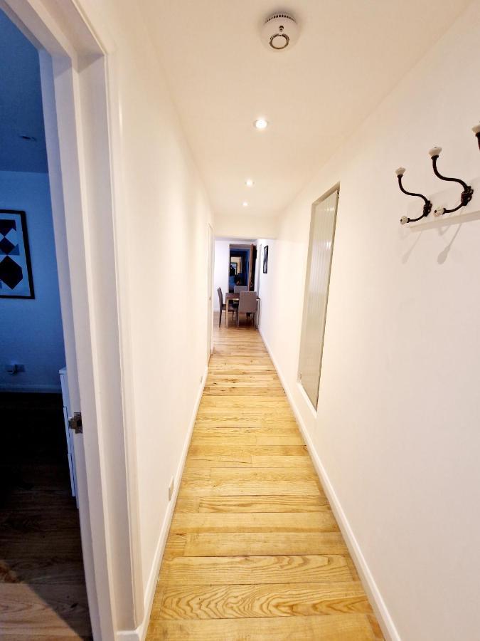 Beautiful Hyde Park Flat By Lancaster Gate Station With Private Back Patio Apartamento Londres Exterior foto